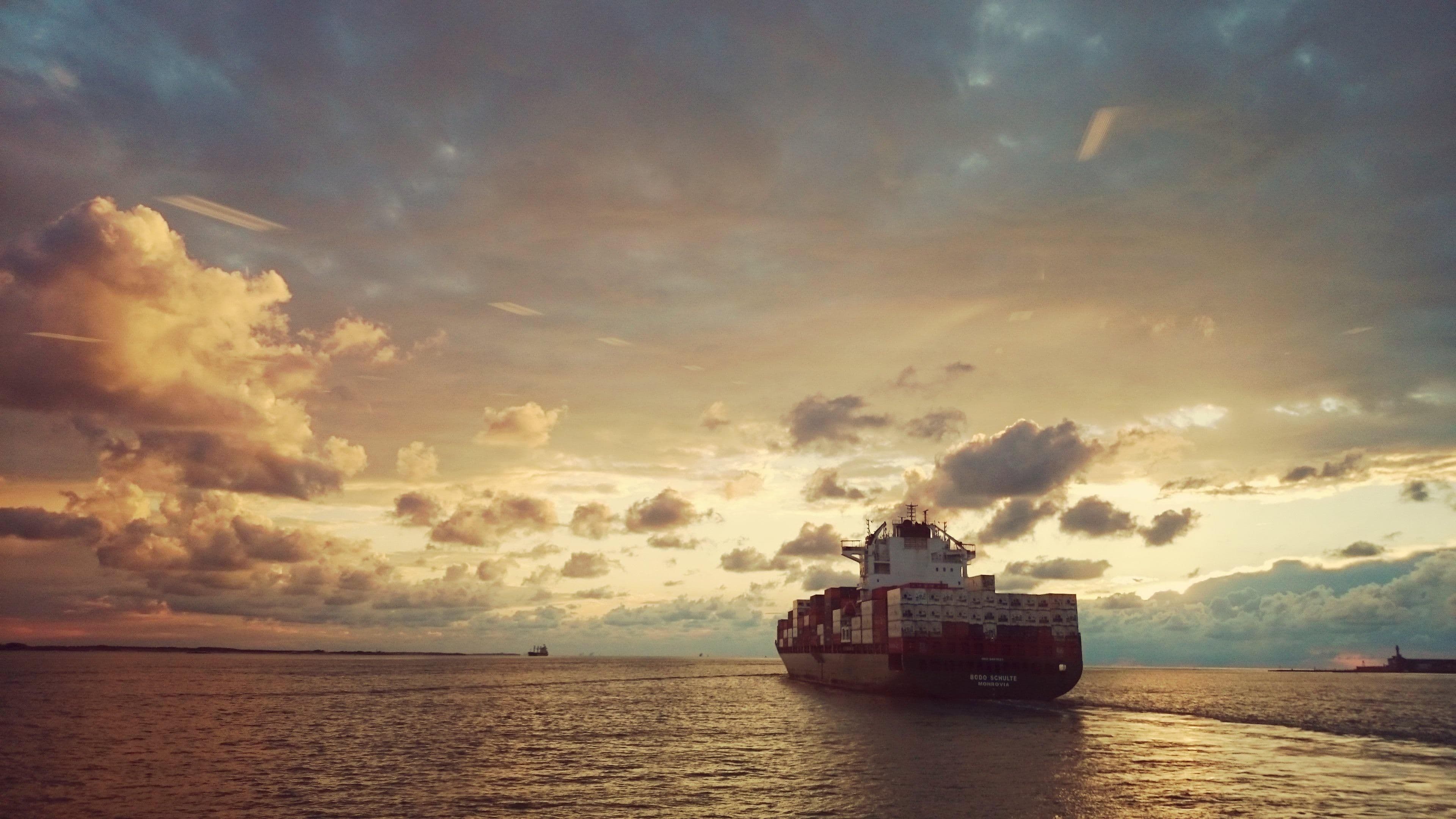 Palantir and Trafigura Collaborate to Develop Supply Chain Carbon Emissions Tracking Platform