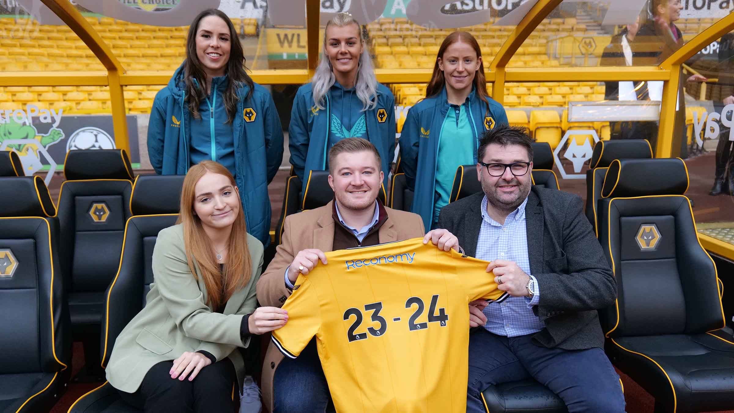 Wolves & Foundation Go Green with Reconomy