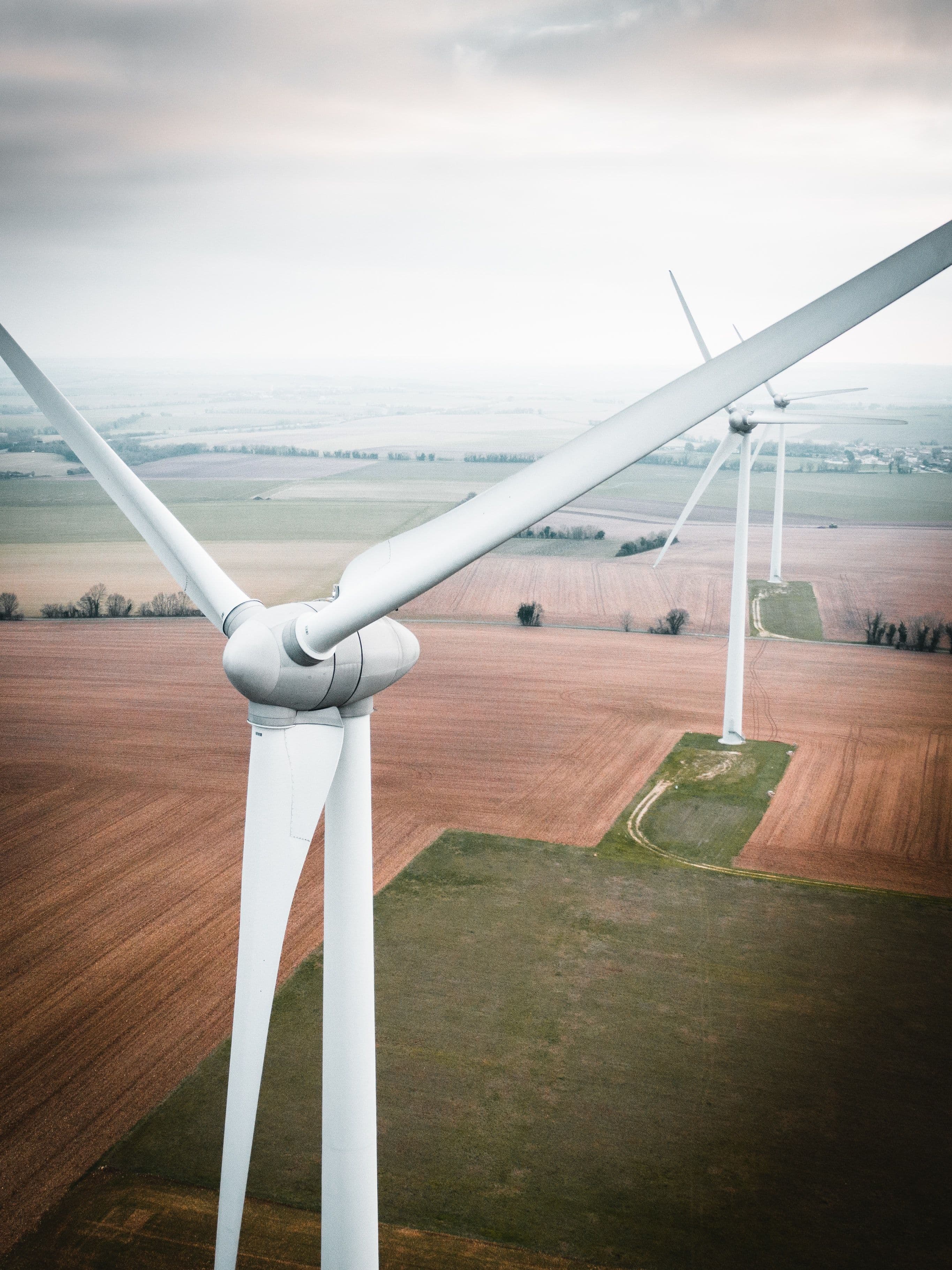 China Producing More Renewable Energy Than It Can handle : Explanations, Reasons, and Solutions