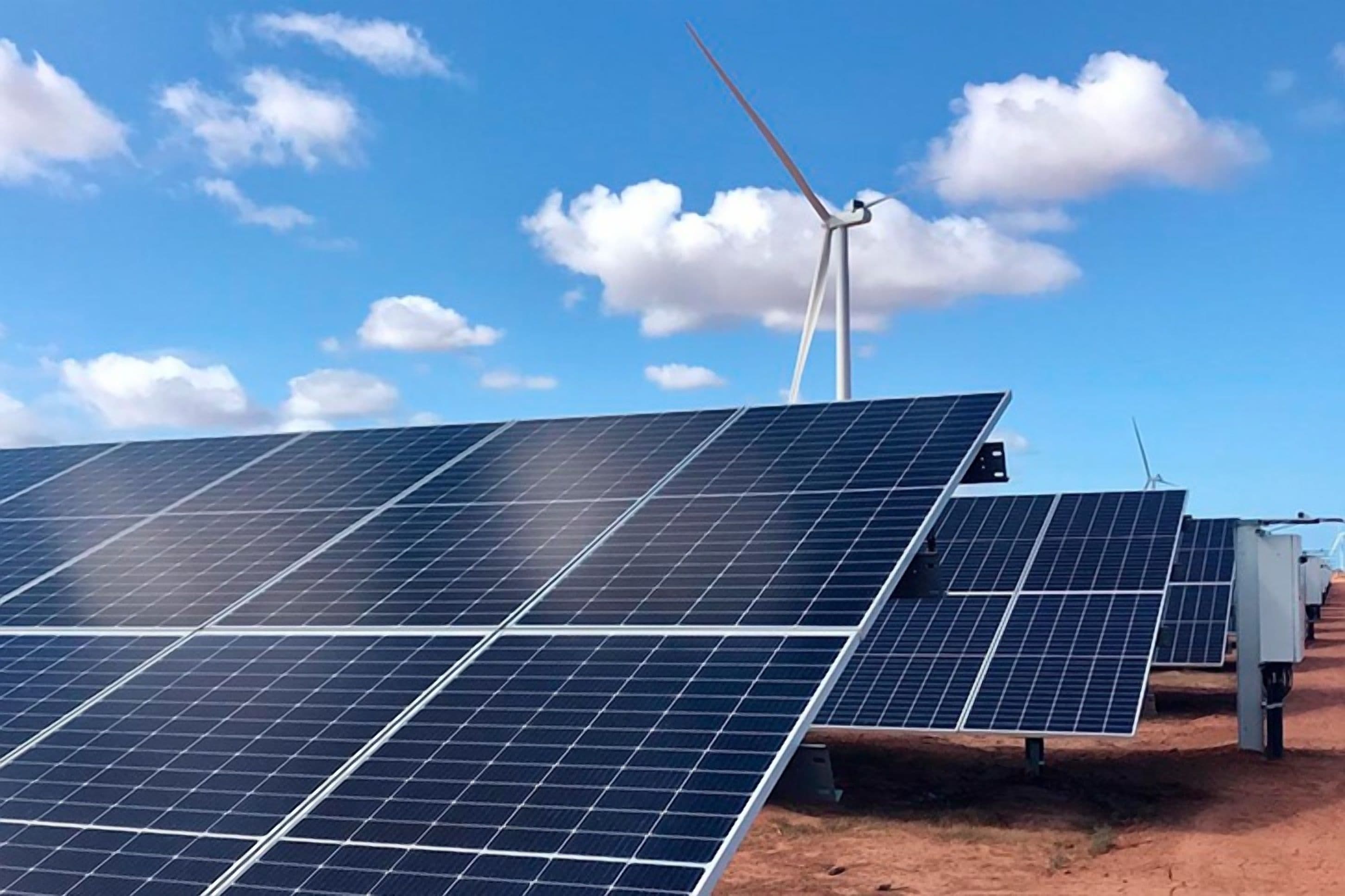 Iberdrola Commissions World's First Wind-Solar Hybrid Plant in Australia
