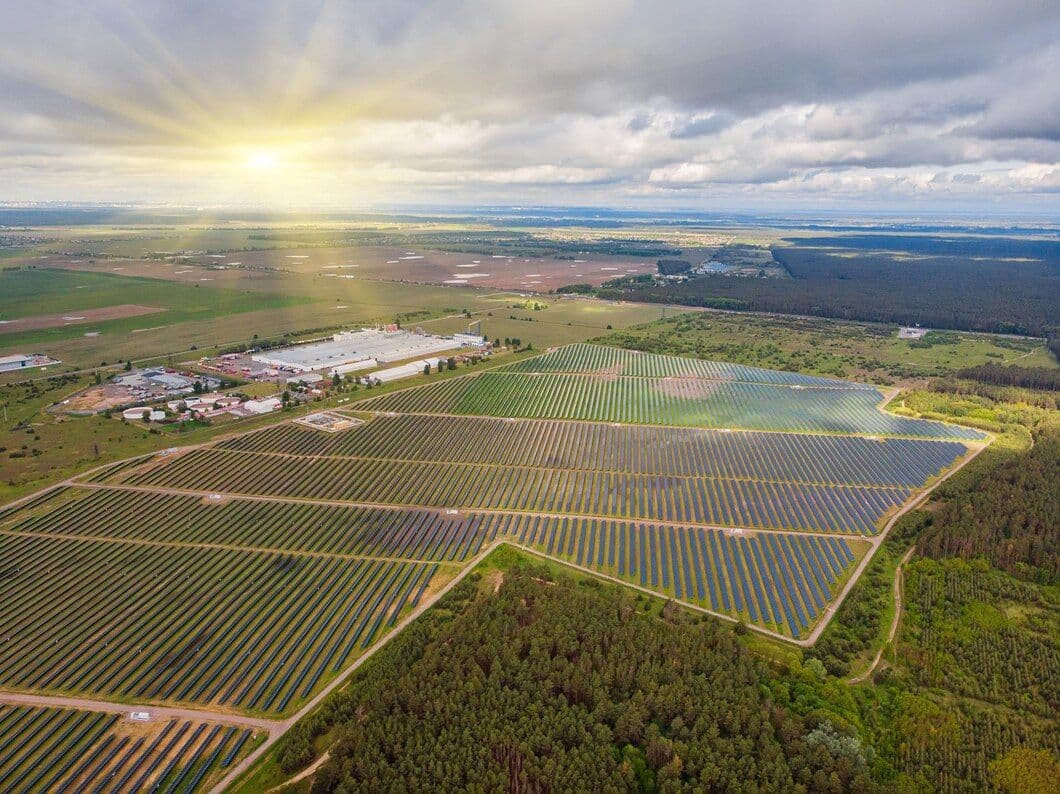Actis Acquires Stride's 371MW Renewable Portfolio in India