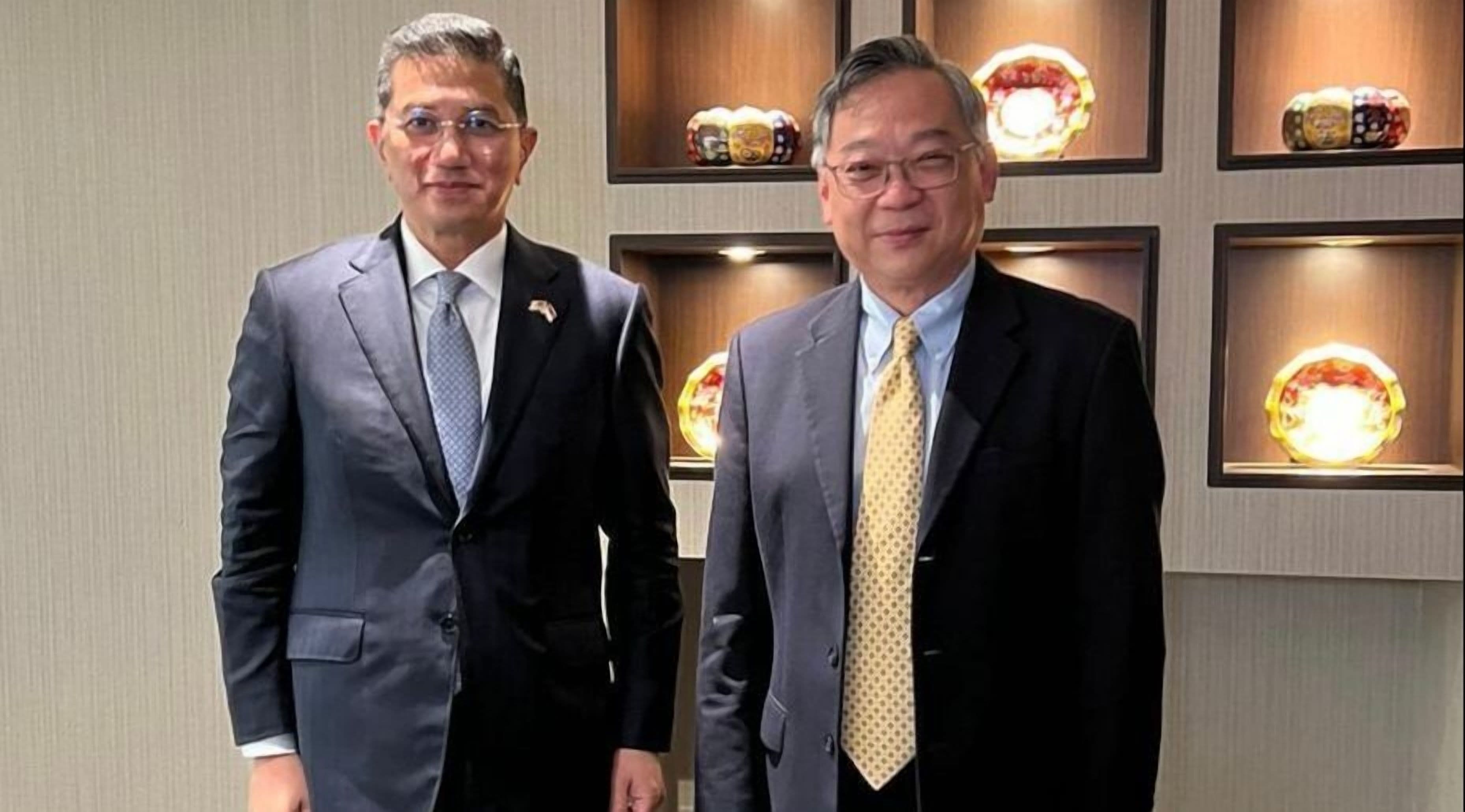 Malaysia and Singapore Collaborate on Digital and Green Economic Initiatives