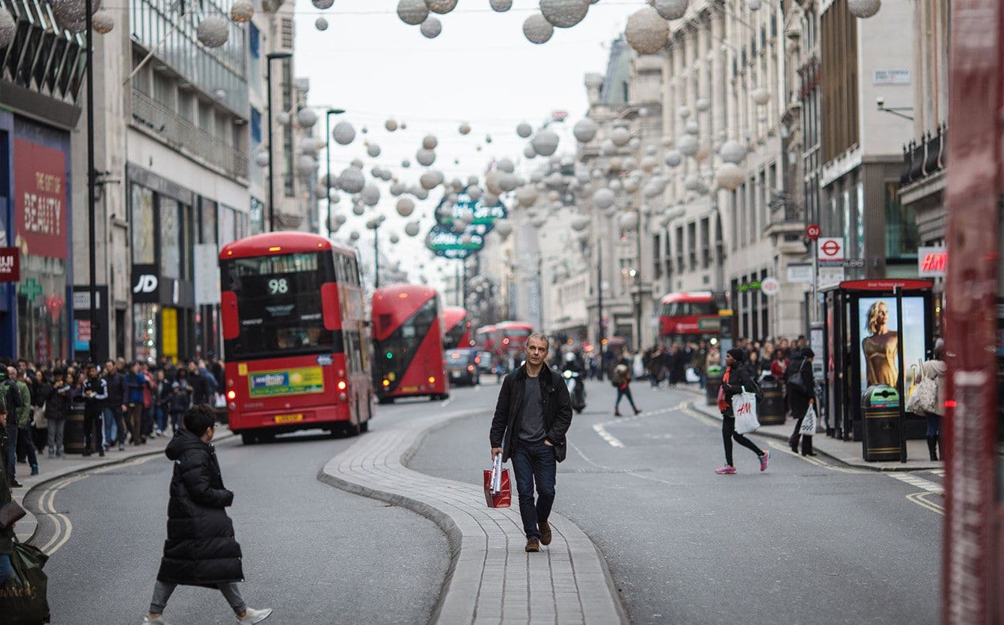 Pollution Levels Broke Legal Limits Across London in 2021