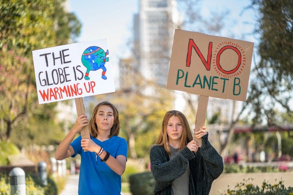 Youth Activists Challenge Trump’s Fossil Fuel Orders in Federal Court