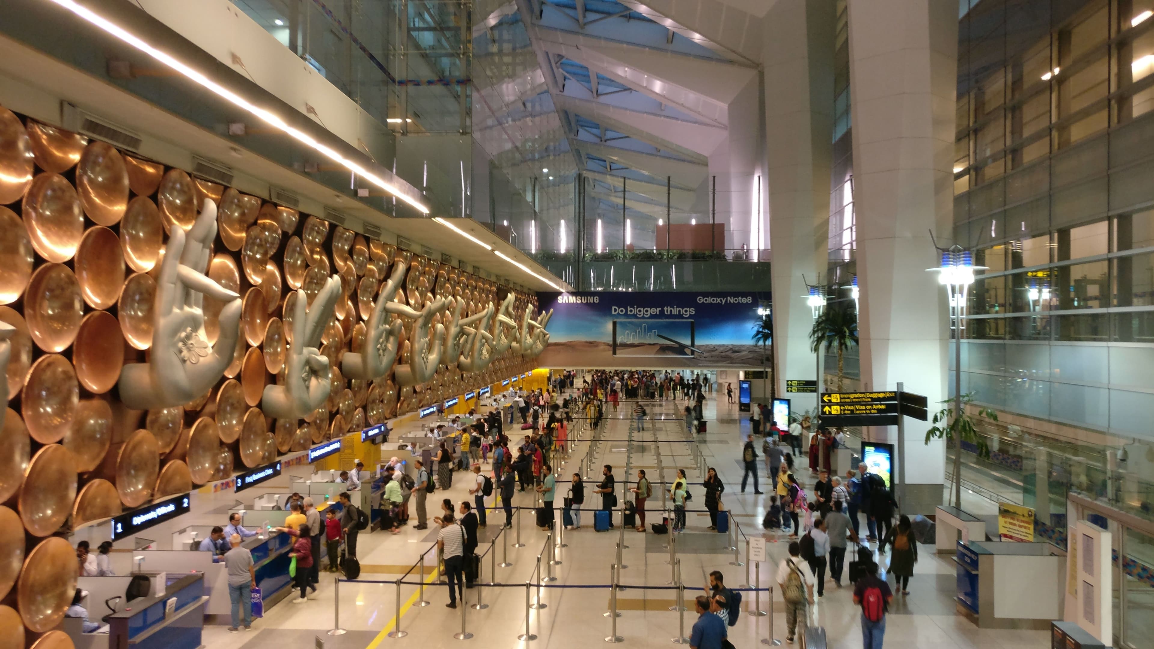 Delhi Airport: India's First to Operate Entirely on Hydro and Solar Energy