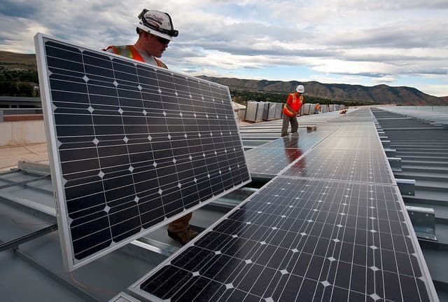 Marsh establishes a renewable energy facility to address mid-scale solar and BESS risks