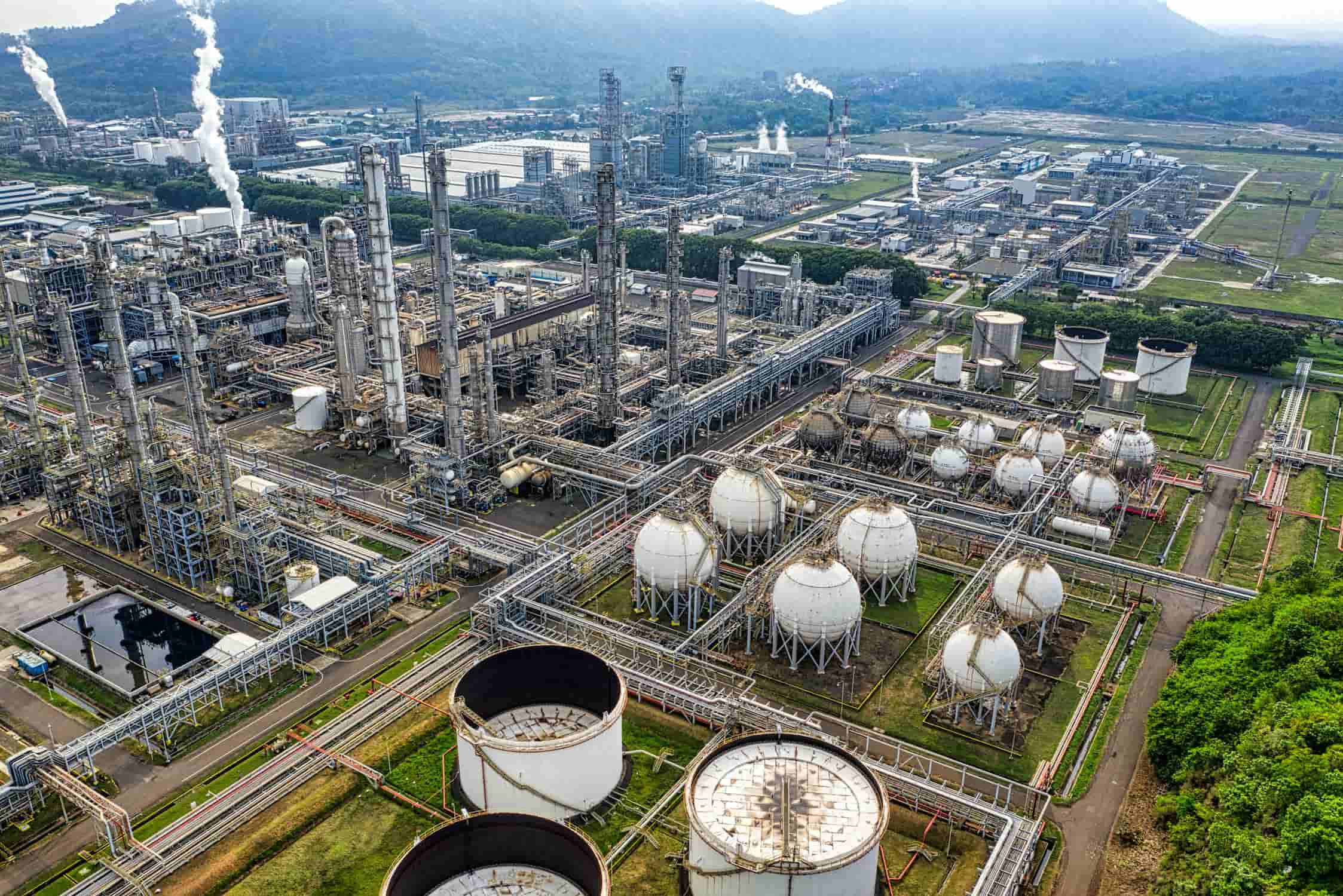 IndianOil Invests ₹2.5 Lakh Crore in Green Energy Transition