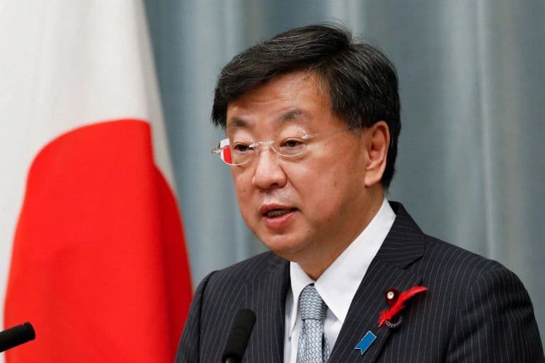 Japan Insists Businesses not to Allow Transactions in Roubles
