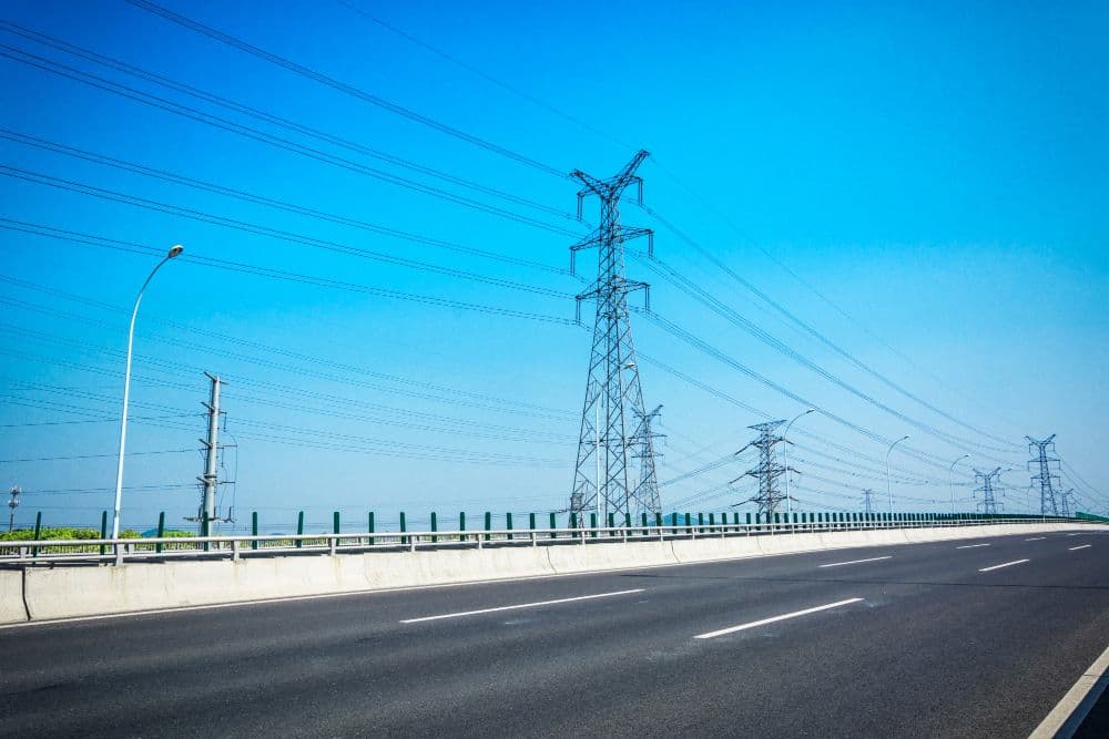 Hyliion and JEC Partner for Sustainable Power in Asia