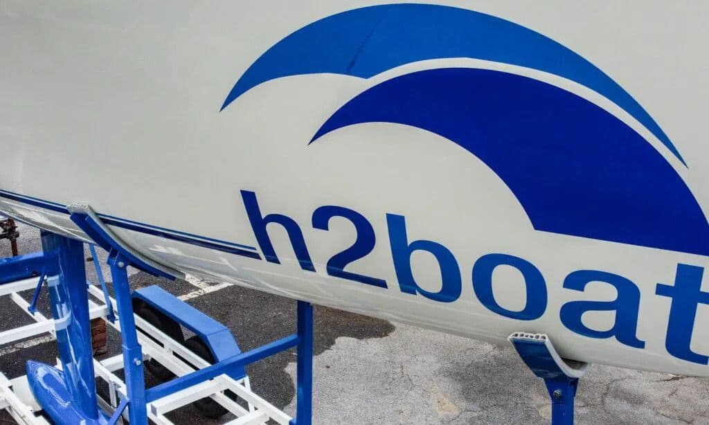 Nuvera Takes H2 Fuel Cell Motor Order from H2Boat