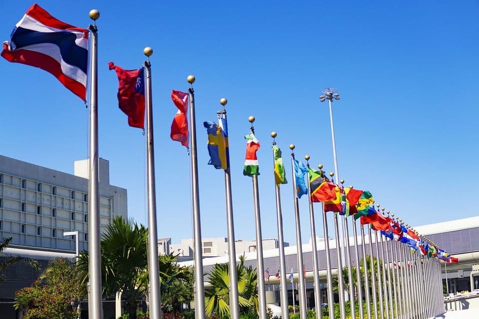 Nations Sign UN Resolution to End Plastic Menace