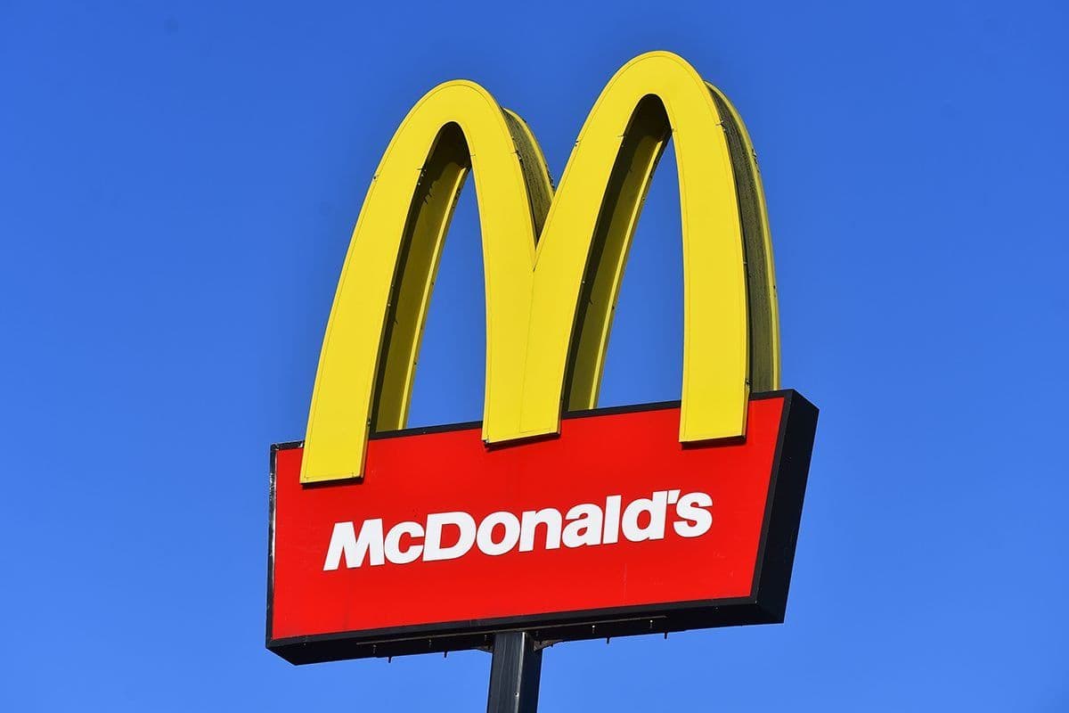 McDonald's Hopes to Win Proxy Fight with Carl Icahn
