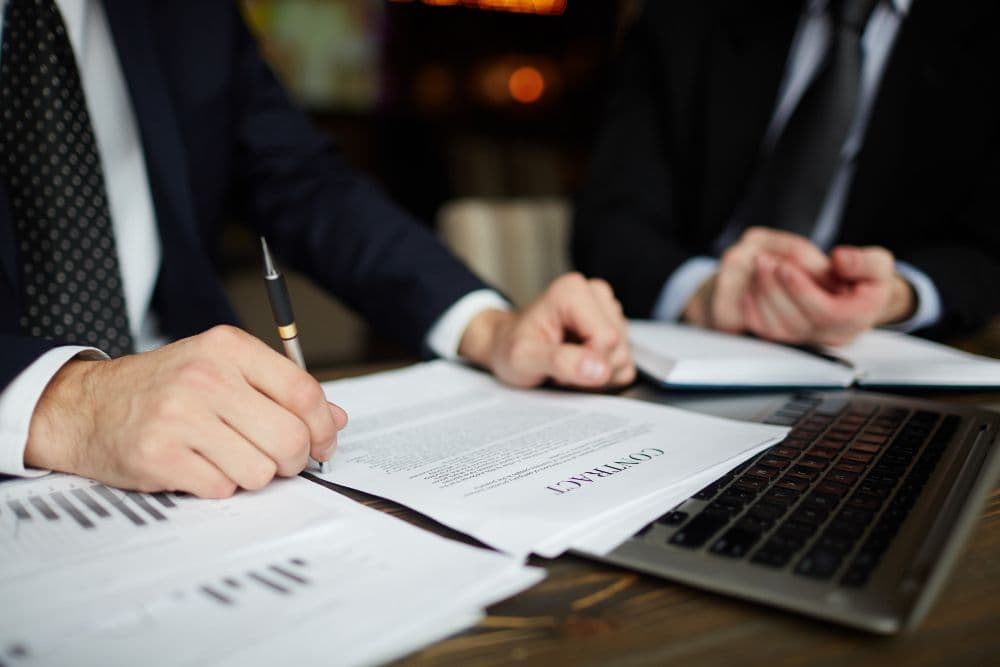 Bank Debate: Carbon Footprint Underwriting