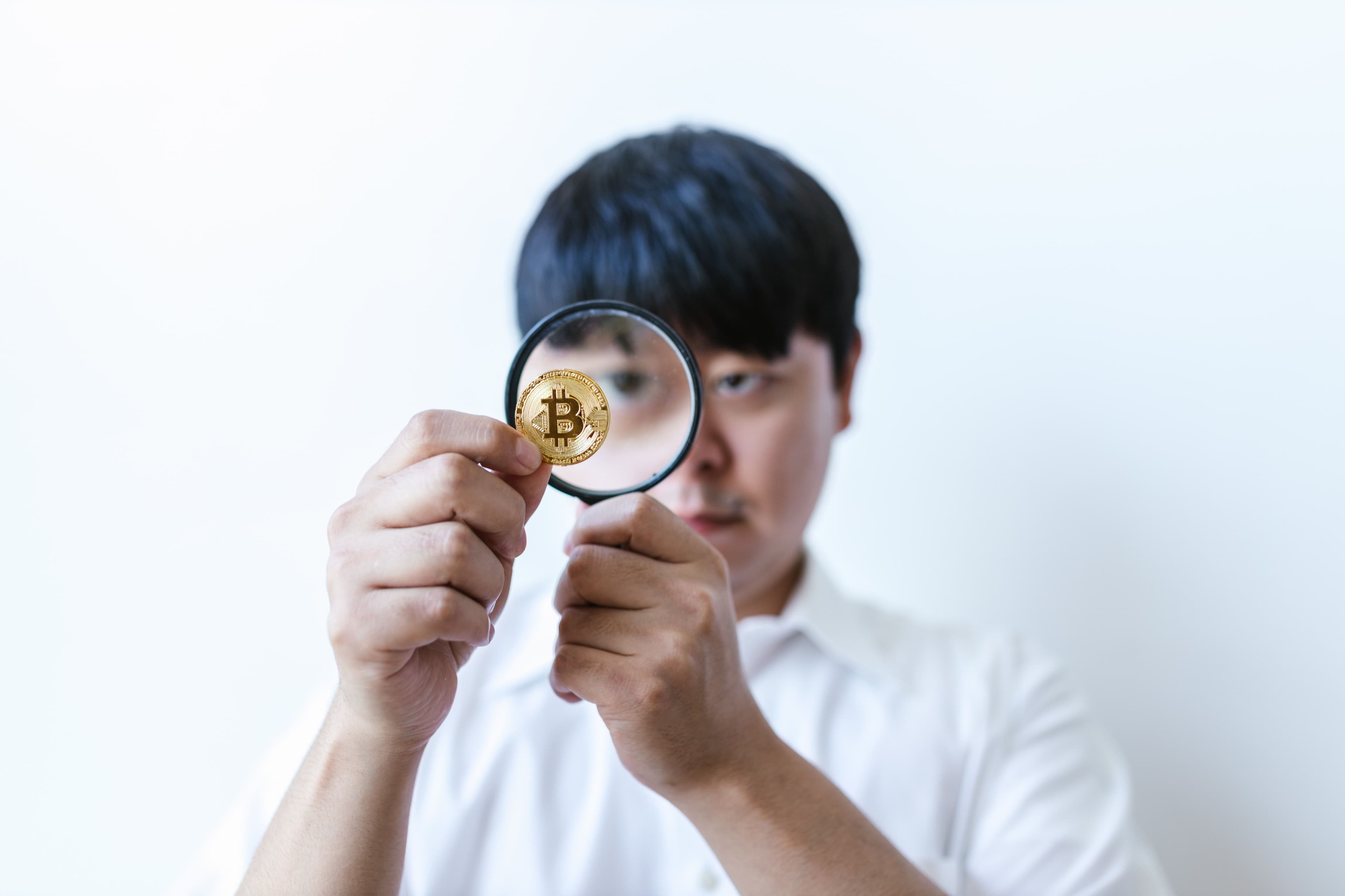 Blockchain Technology: Defining and Consolidating The Concepts of Crypto Mining and Sustainable Cryptocurrencies.