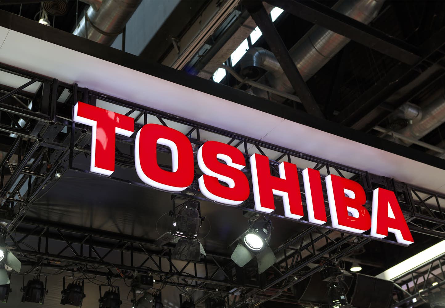 Tension at Toshiba Erupts Into Public Row as Directors Trade Barbs