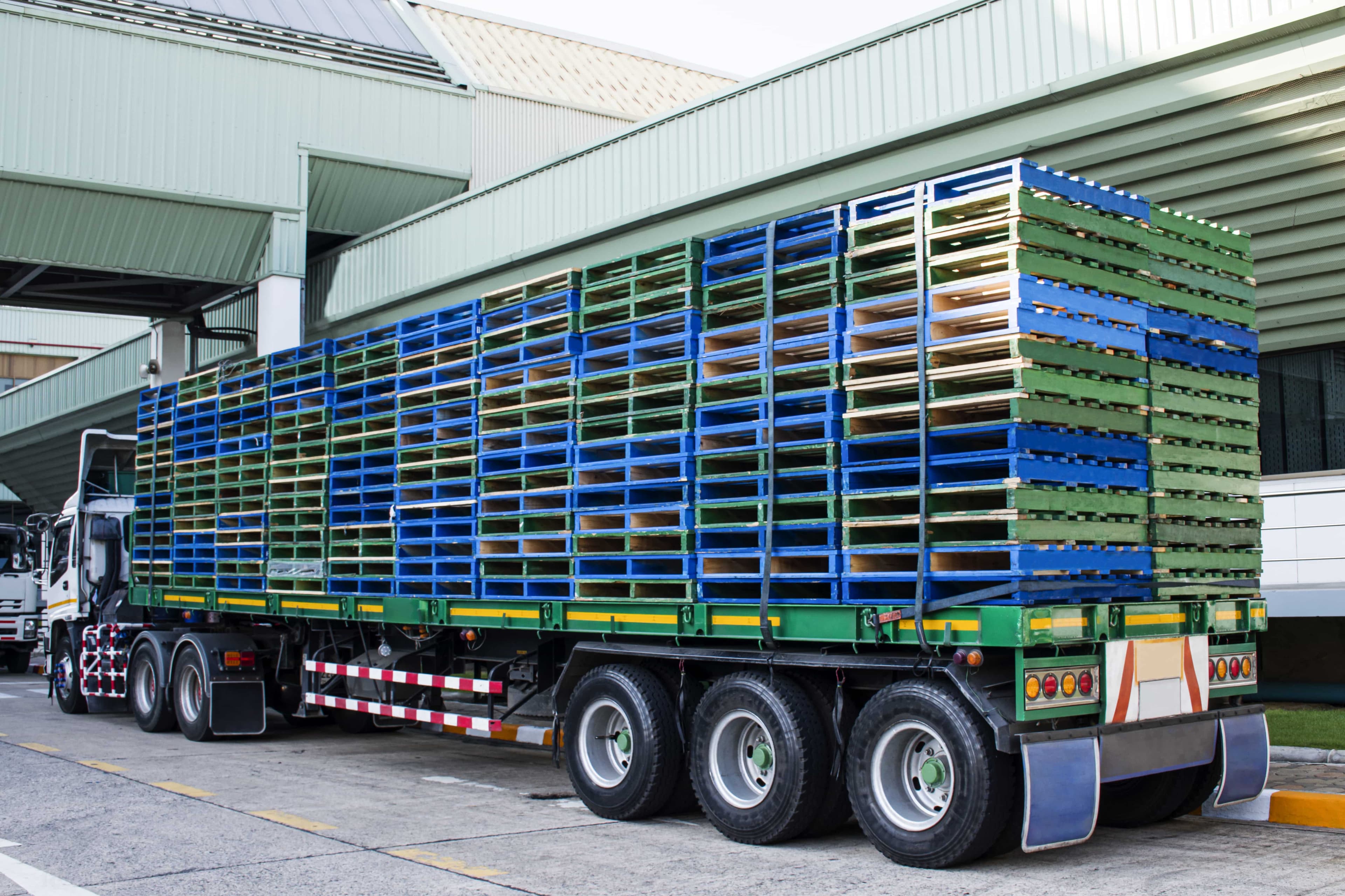 DBS & Sheng Siong Aid Suppliers in Going Green