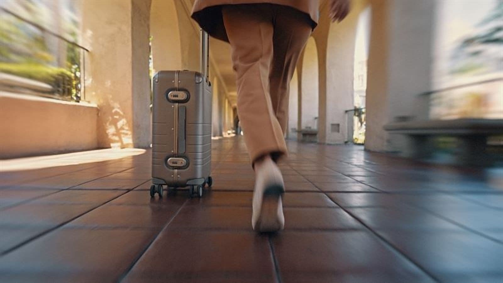 Neste: Reduce Flight Emissions with SAF