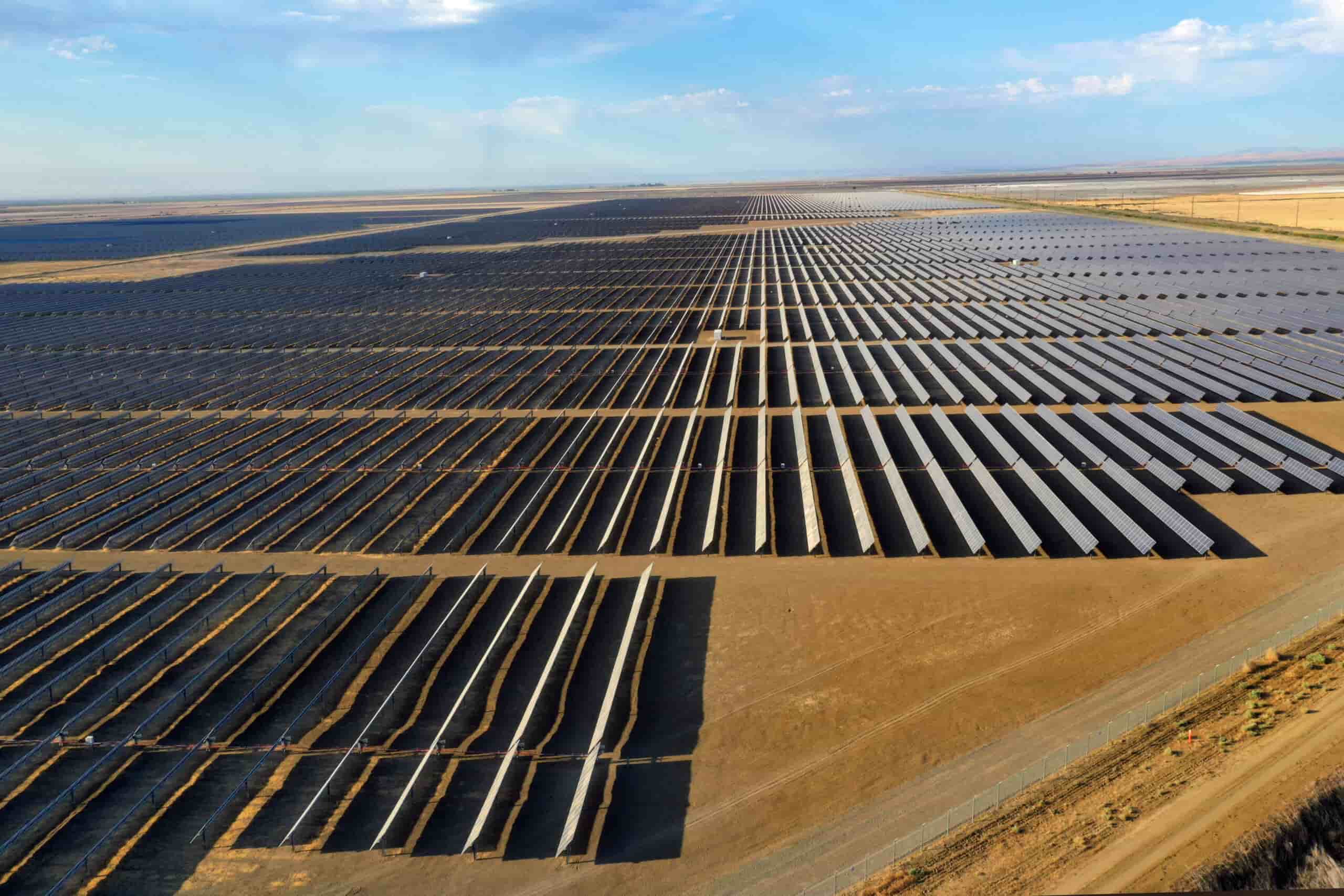 Masdar Expands into EU Solar Markets with €368M Deal